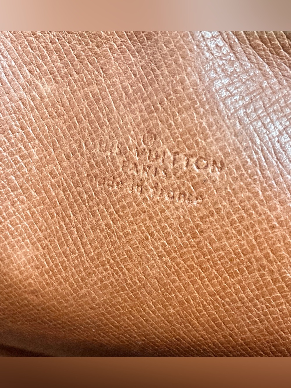 ✅AUTHENTIC LV Monogram POCHETTE BANDOLIER LOUIS VUITTON - Picture 7 of 13